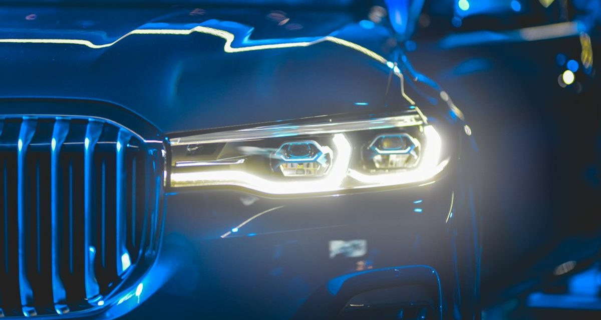 Самарец три года пытается вернуть BMW X7 за 12 млн после сделки по поддельным документам
